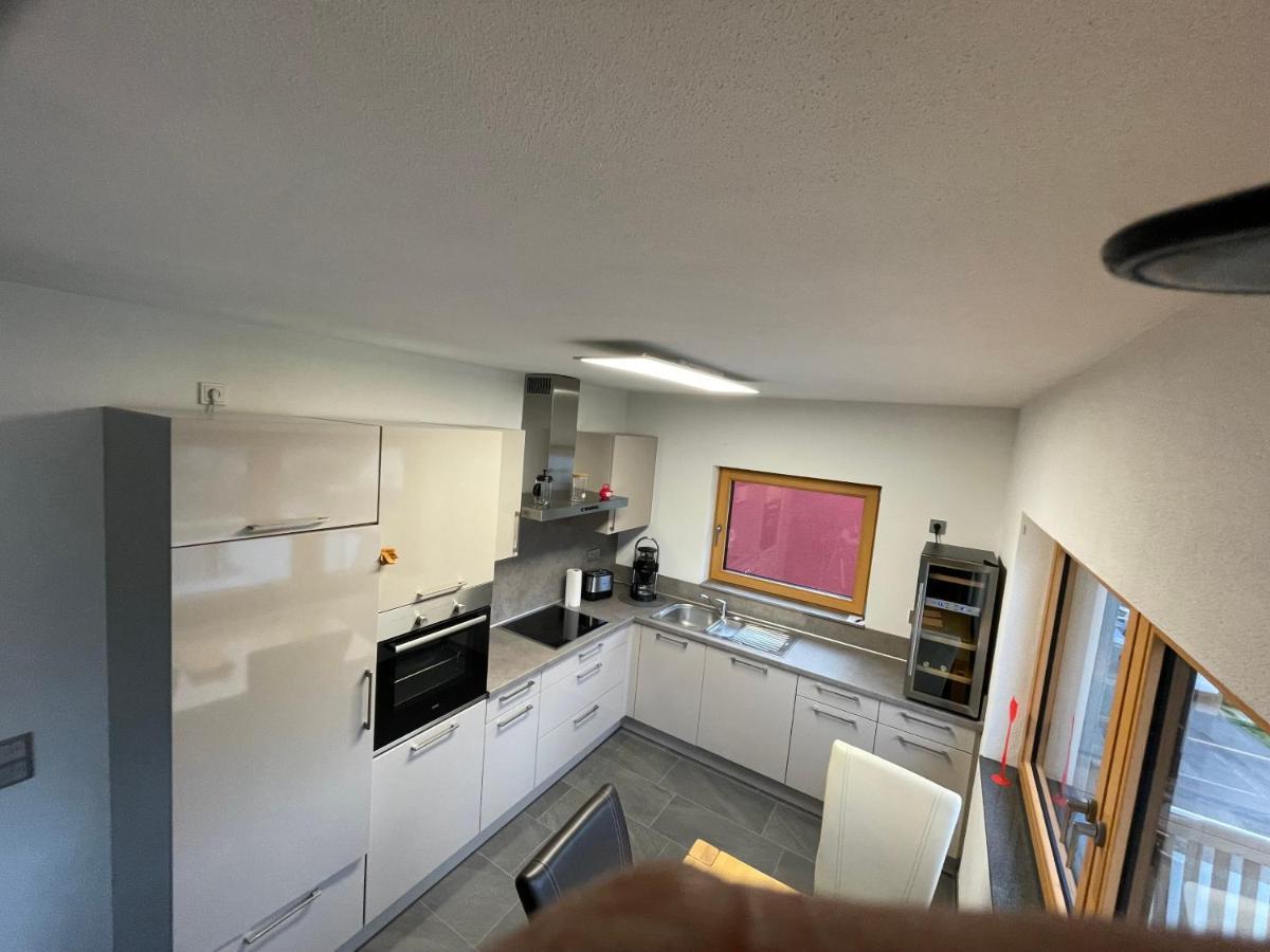 Ferienwohnung " Wein Unter Palmen " นอยมาเกน-โดรน ภายนอก รูปภาพ