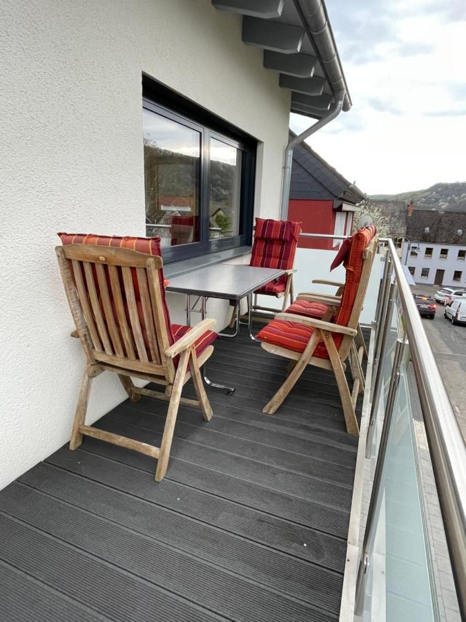 Ferienwohnung " Wein Unter Palmen " นอยมาเกน-โดรน ภายนอก รูปภาพ